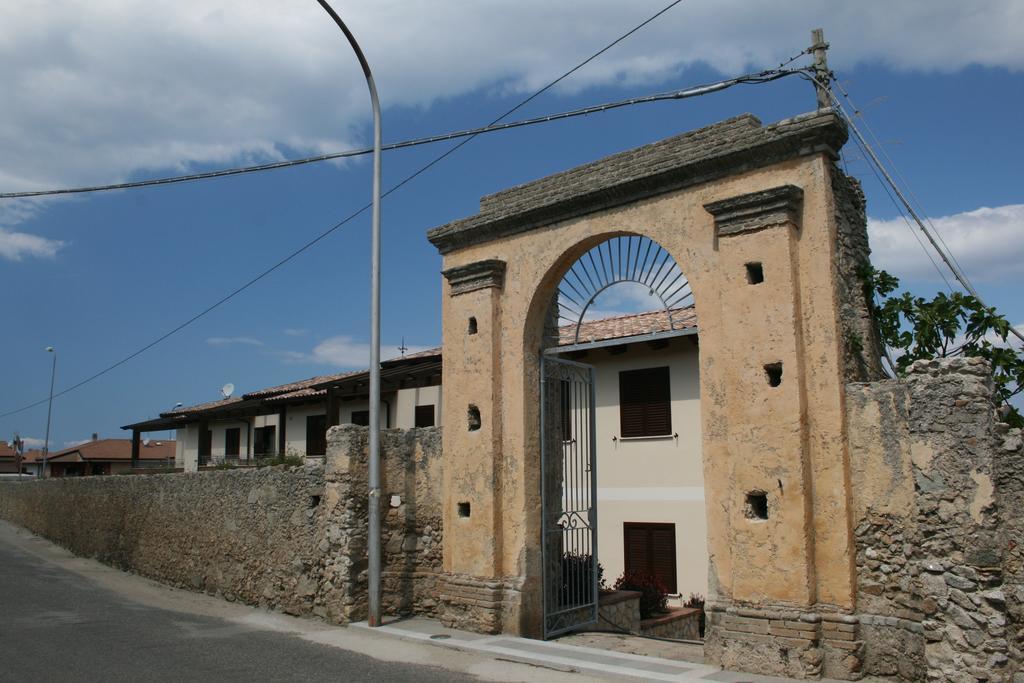 Appartamenti Porta Antica Di Тропеа Стая снимка